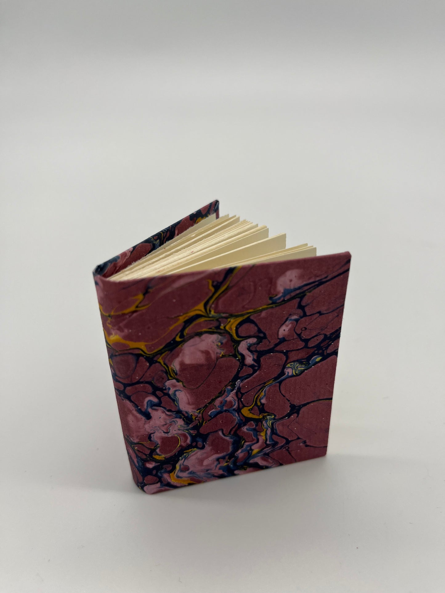 Small Red Stone Pattern Journal